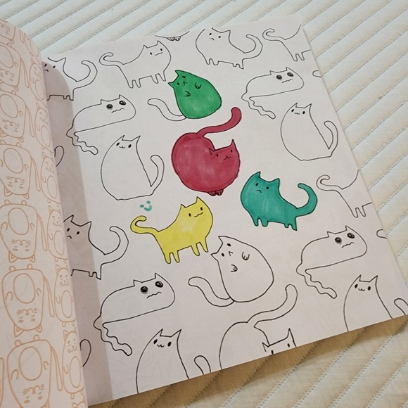 Kawaii kitties coloring book - Picture 6 of 12